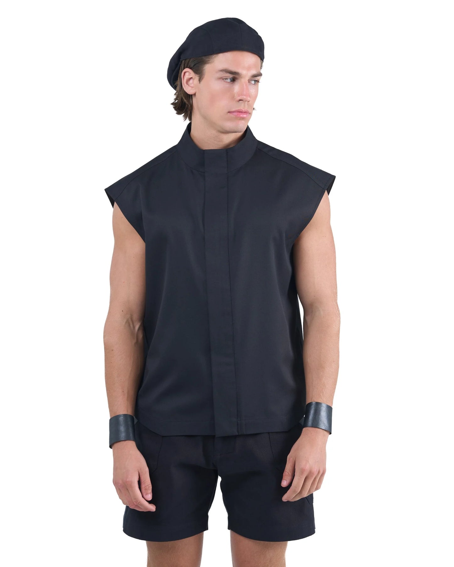 Sleeveless Zip Vest Minimal Tailored