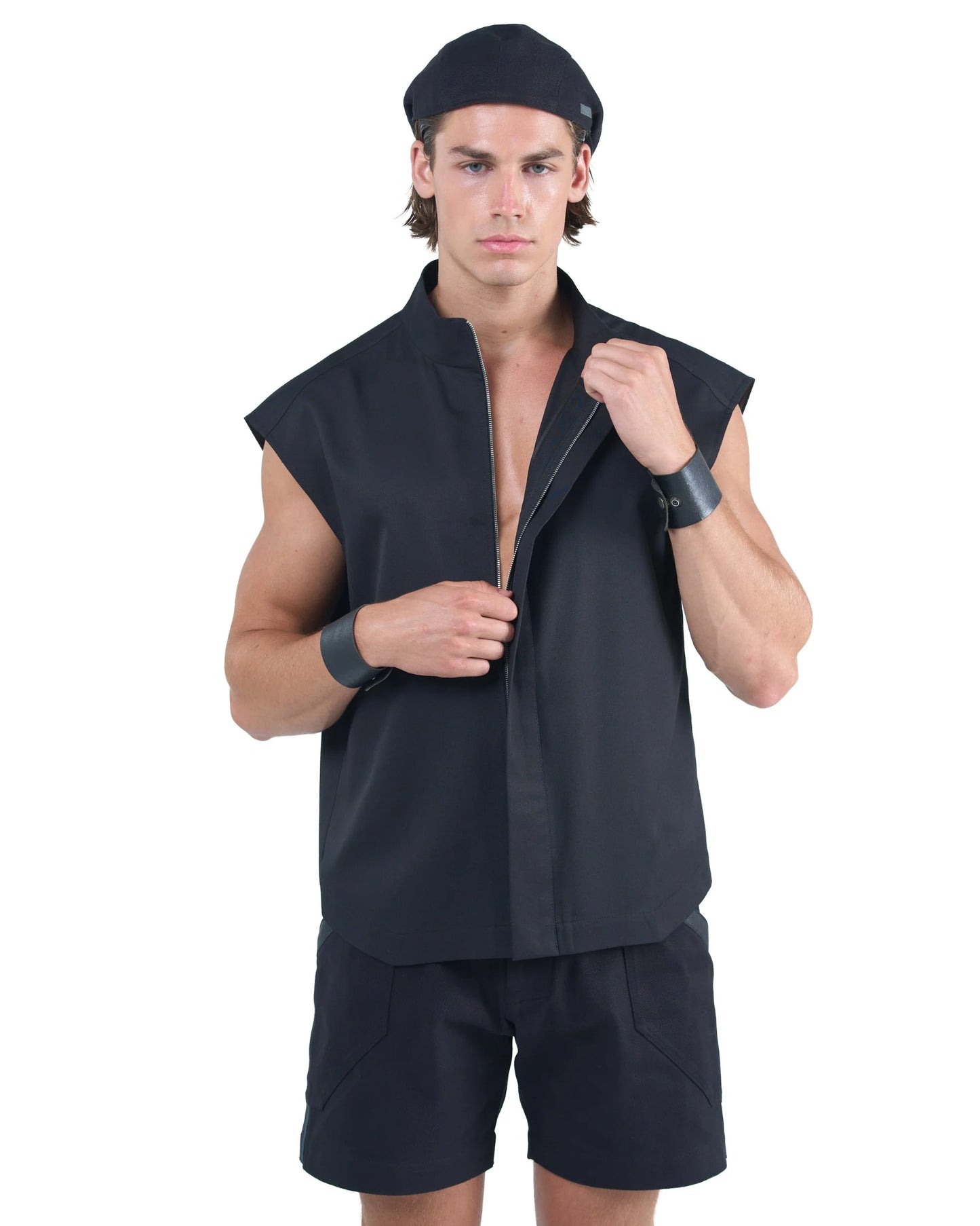 Sleeveless Zip Vest Minimal Tailored