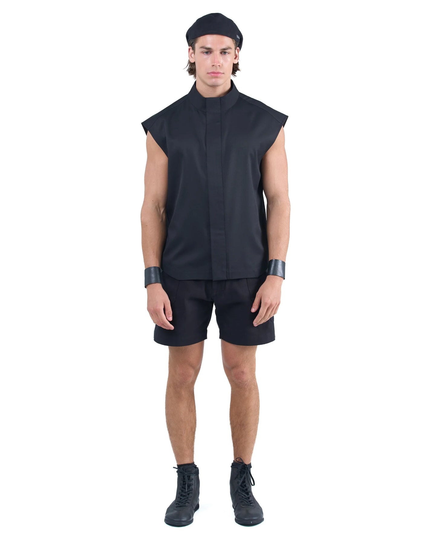 Sleeveless Zip Vest Minimal Tailored