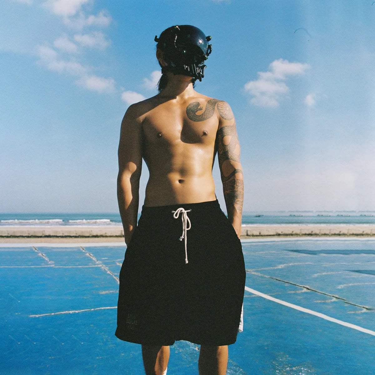SILK VELVET TRACK SHORT BLACK