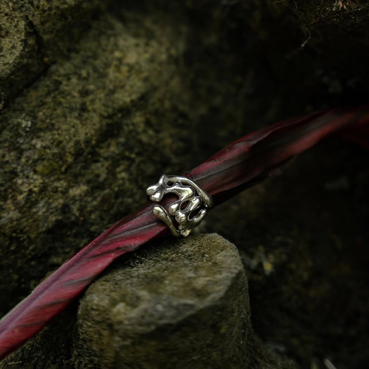 RING TRAPPED