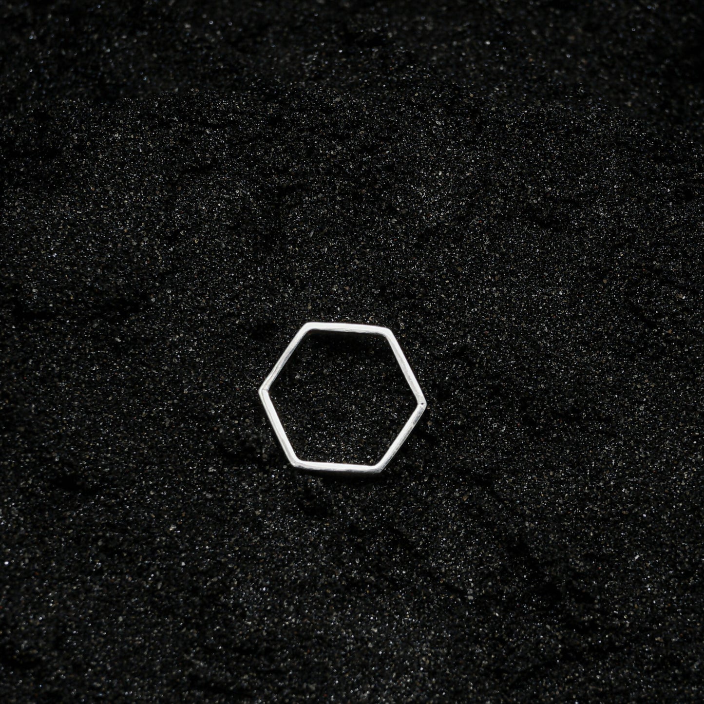"Hexagon" ring