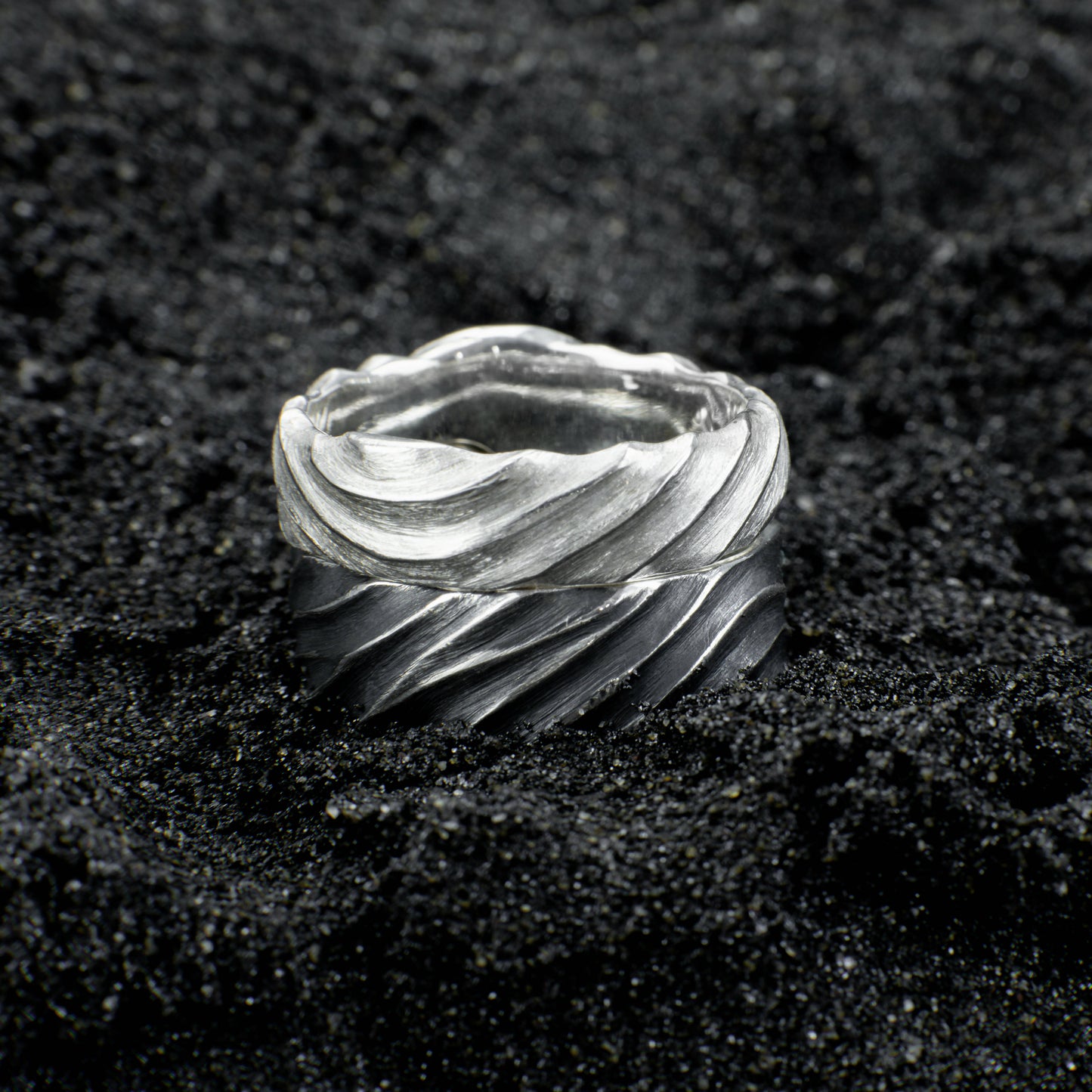 "Yin Yang" double ring